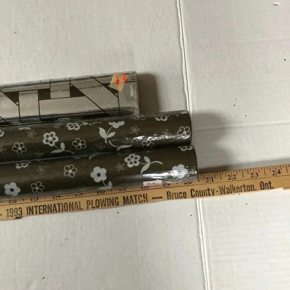 Vintage Shelf Liner - Picture 8 of 10